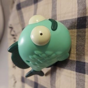 ❤️ Disney's Luca Monalisa Fish Water Squirt Toy